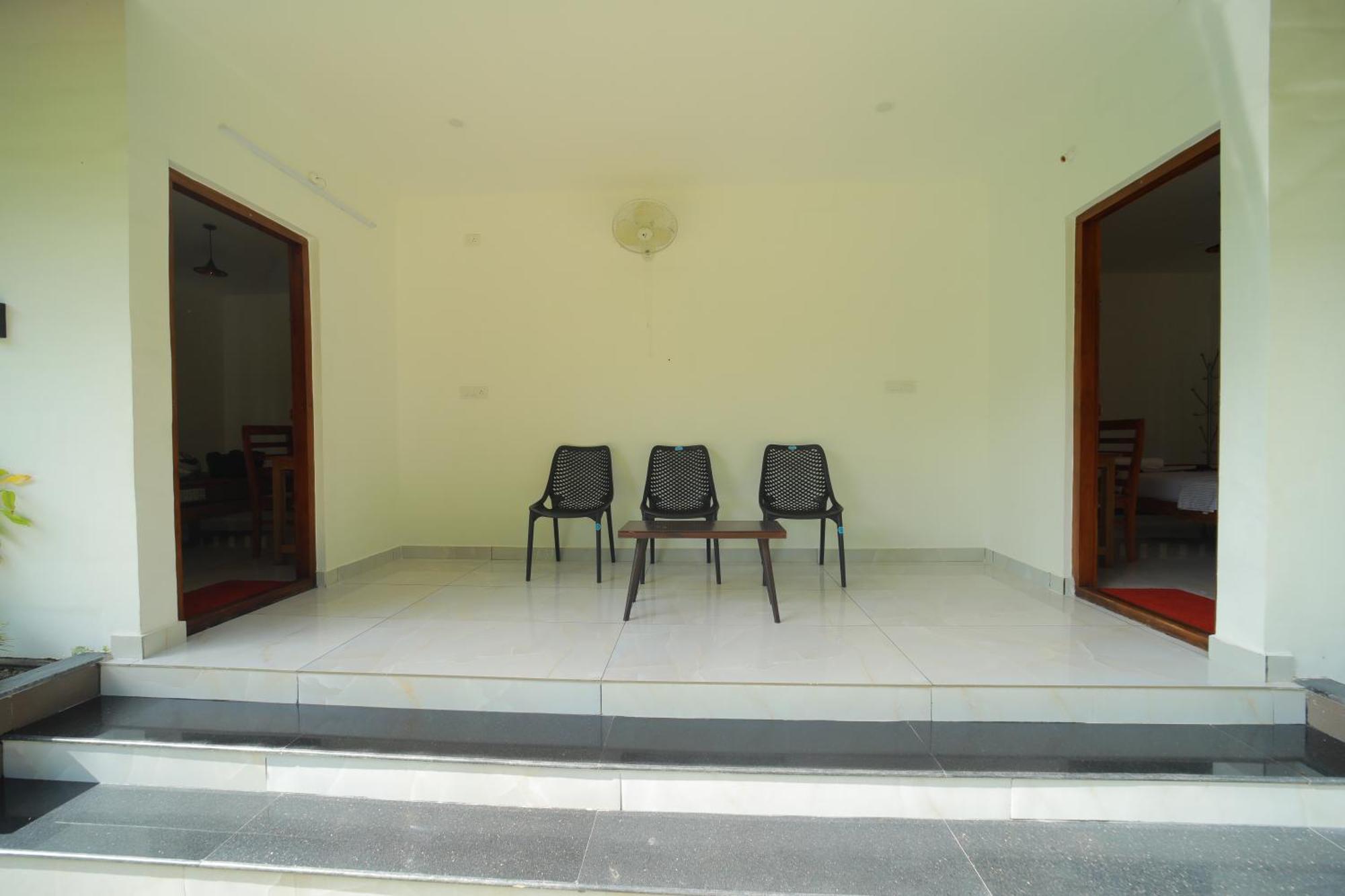 Prakruthi Residency Munroeisland Apartment Mundrothuruth ภายนอก รูปภาพ