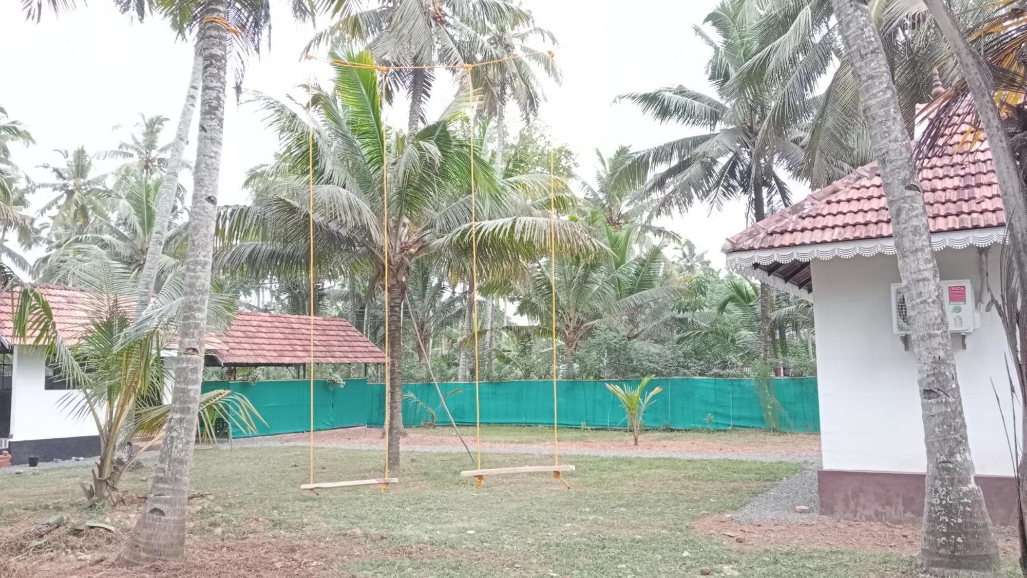 Prakruthi Residency Munroeisland Apartment Mundrothuruth ภายนอก รูปภาพ