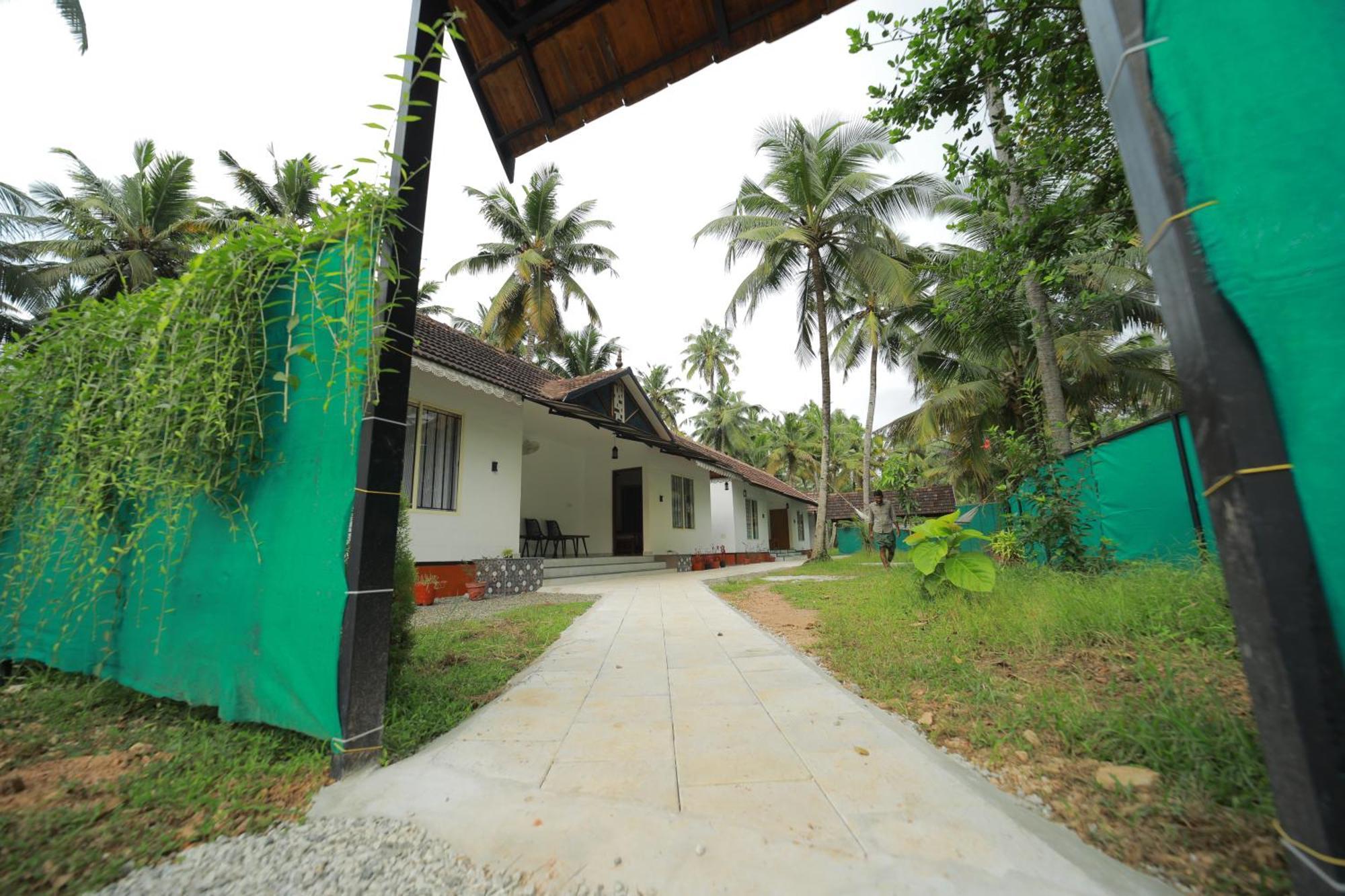 Prakruthi Residency Munroeisland Apartment Mundrothuruth ภายนอก รูปภาพ